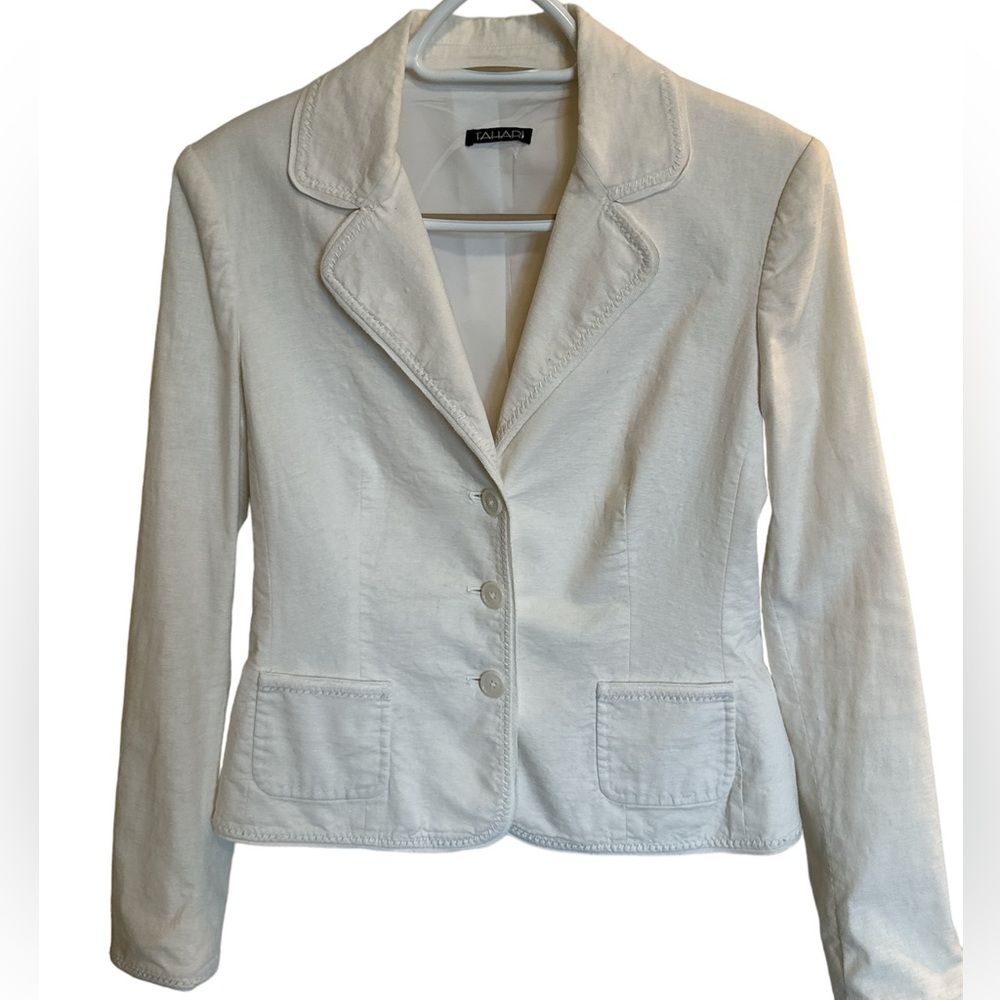 🛍️  Tahari Blazer 🛍️🛍️